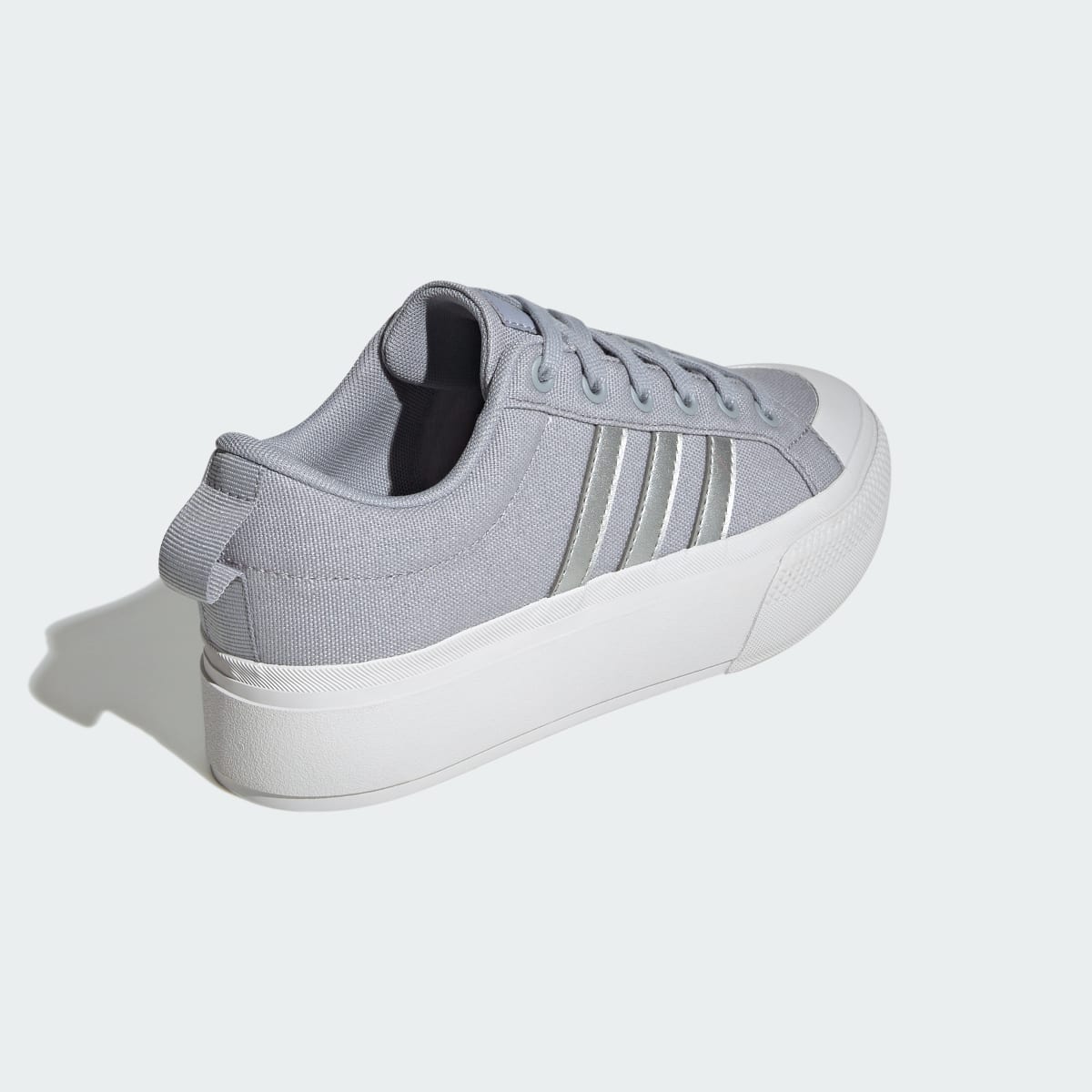 Adidas Tenis de Plataforma Bravada 2.0. 6