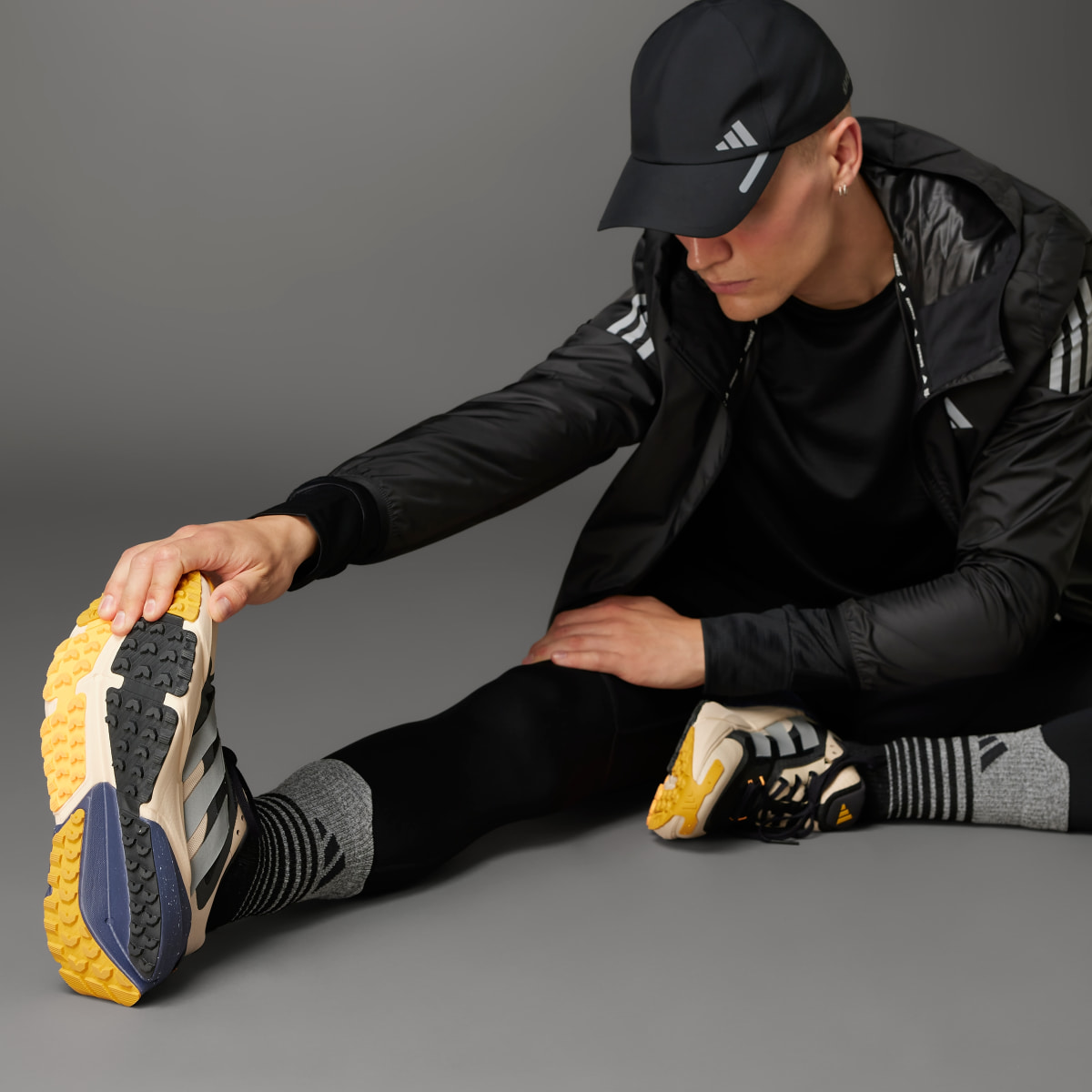 Adidas Adistar COLD.RDY Running Shoes. 6