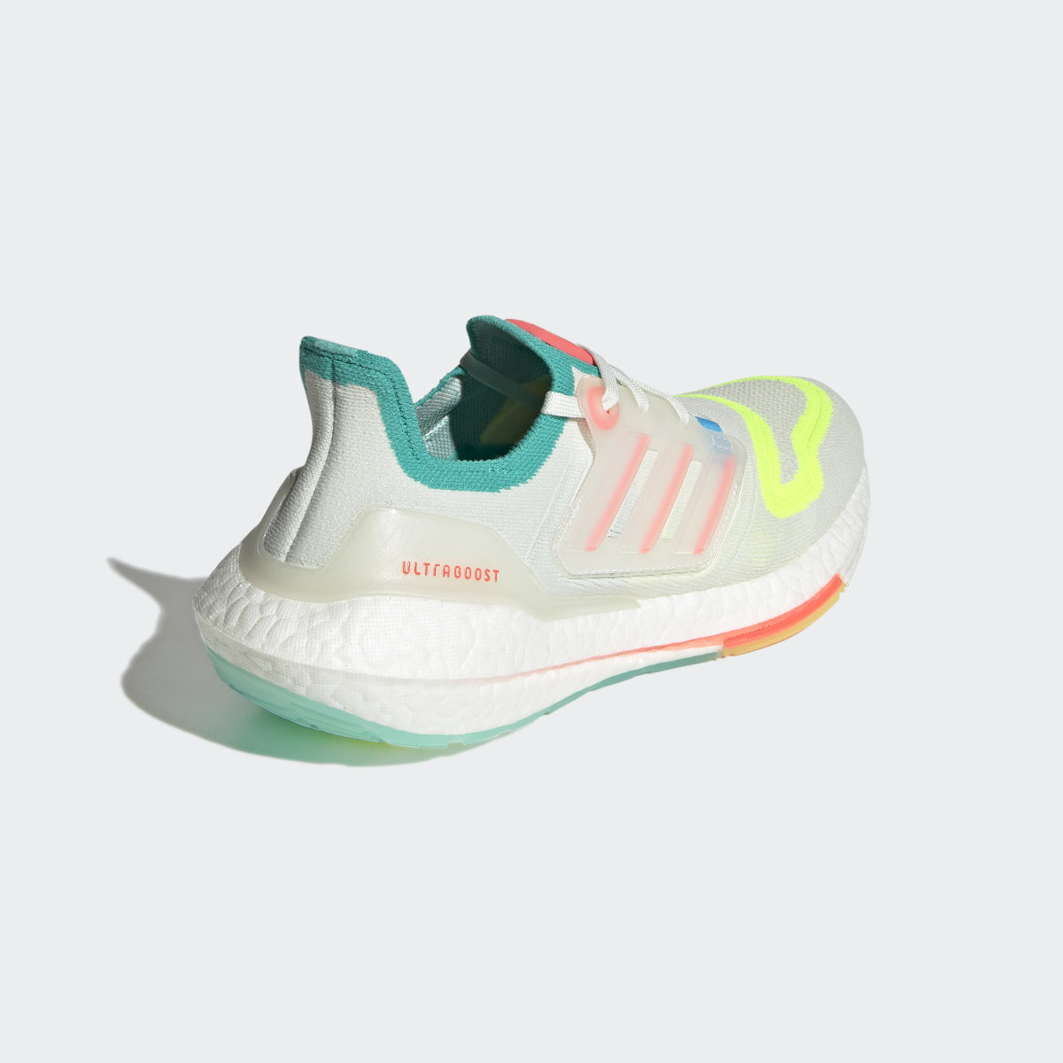 Adidas Chaussure Ultraboost 22. 7