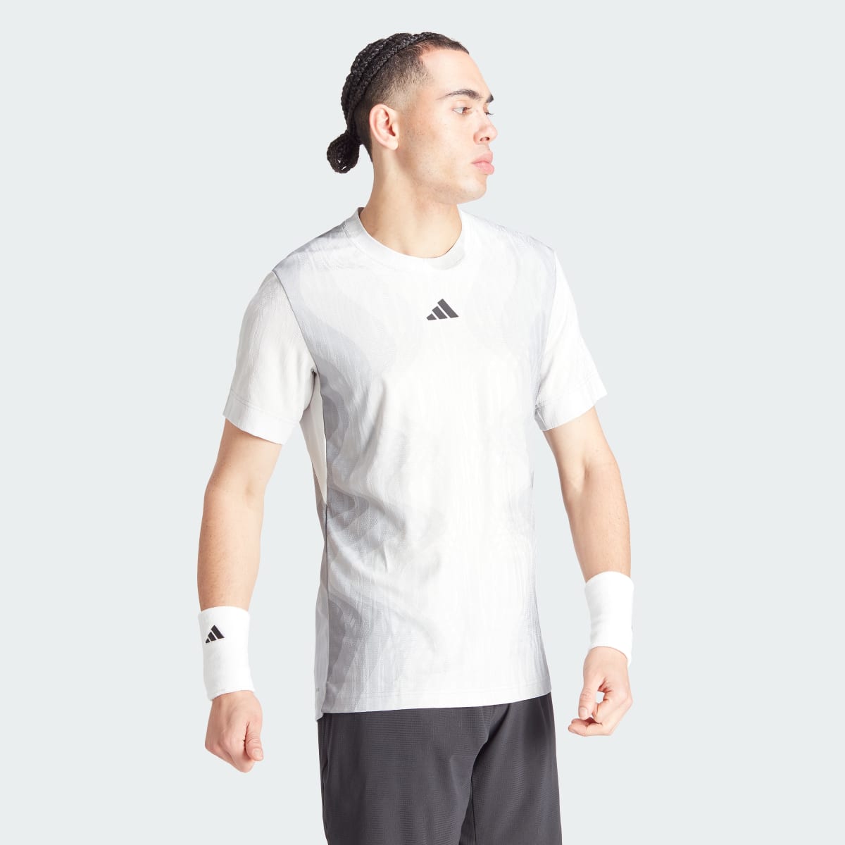 Adidas T-shirt de tennis Airchill Pro FreeLift. 4