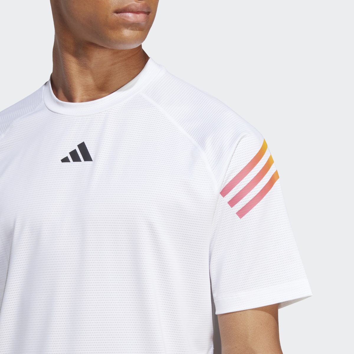 Adidas T-shirt da allenamento Train Icons 3-Stripes. 6