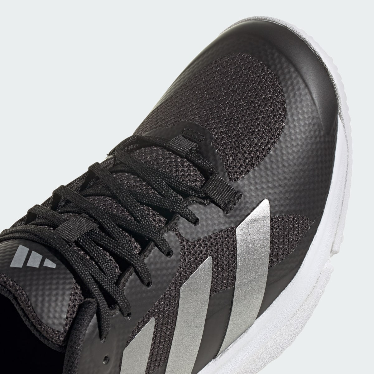 Adidas Zapatilla Court Team Bounce 2.0. 10