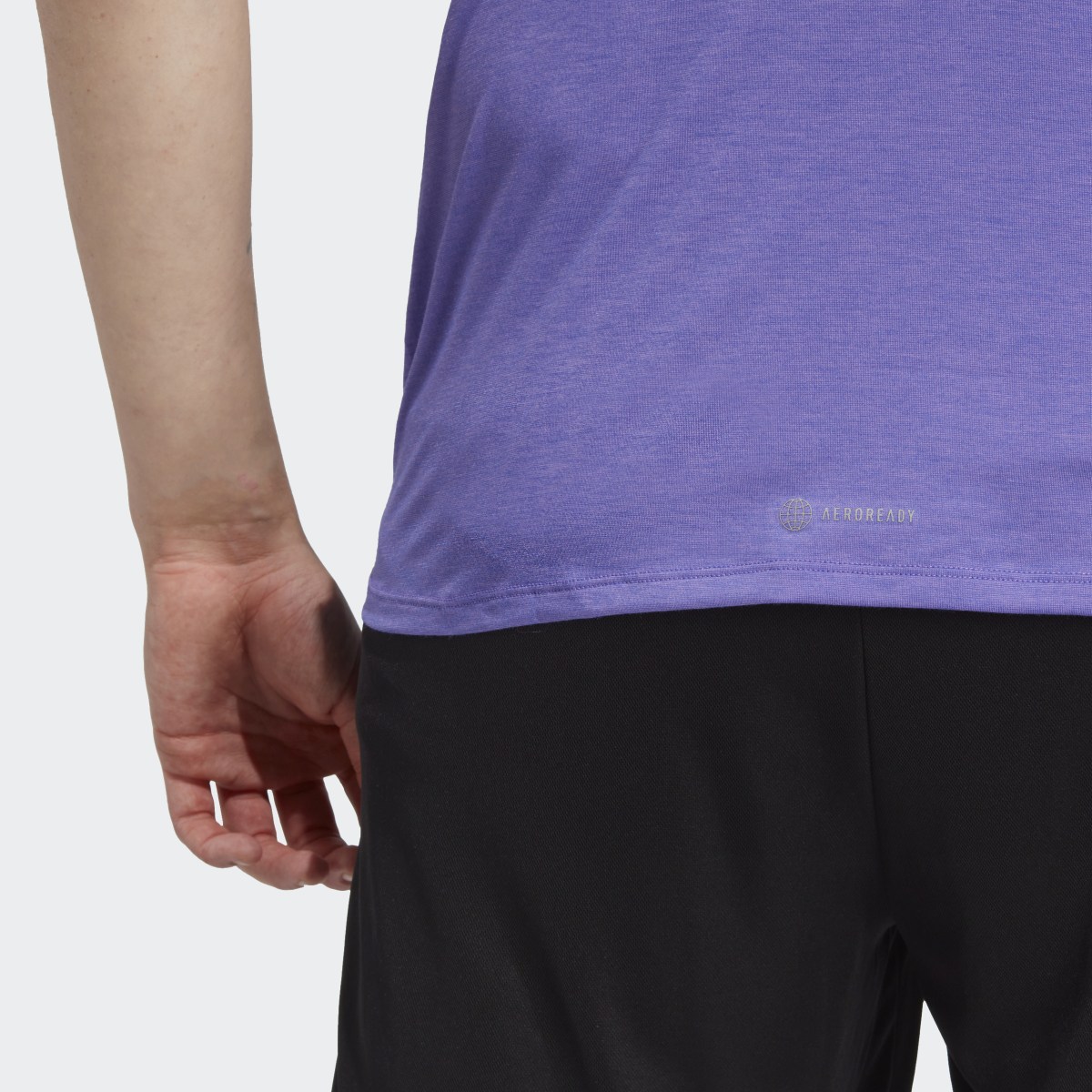 Adidas Playera de Entrenamiento Designed for Training AEROREADY HIIT Colour-Shift. 7