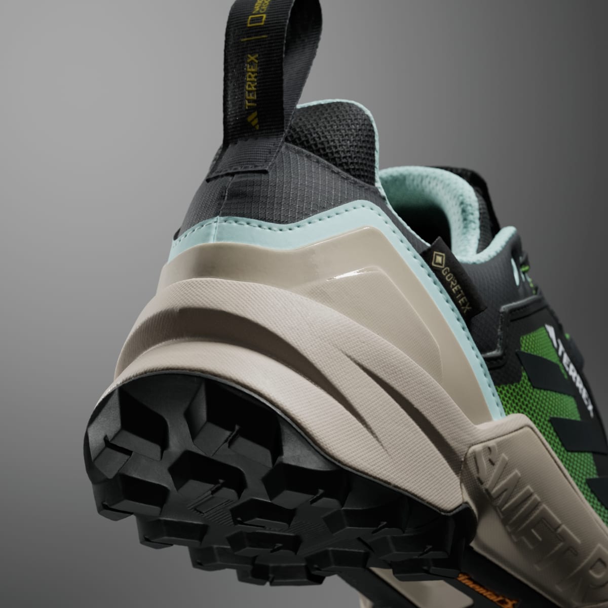 Adidas Chaussure de randonnée Terrex Swift R3 GORE-TEX. 4