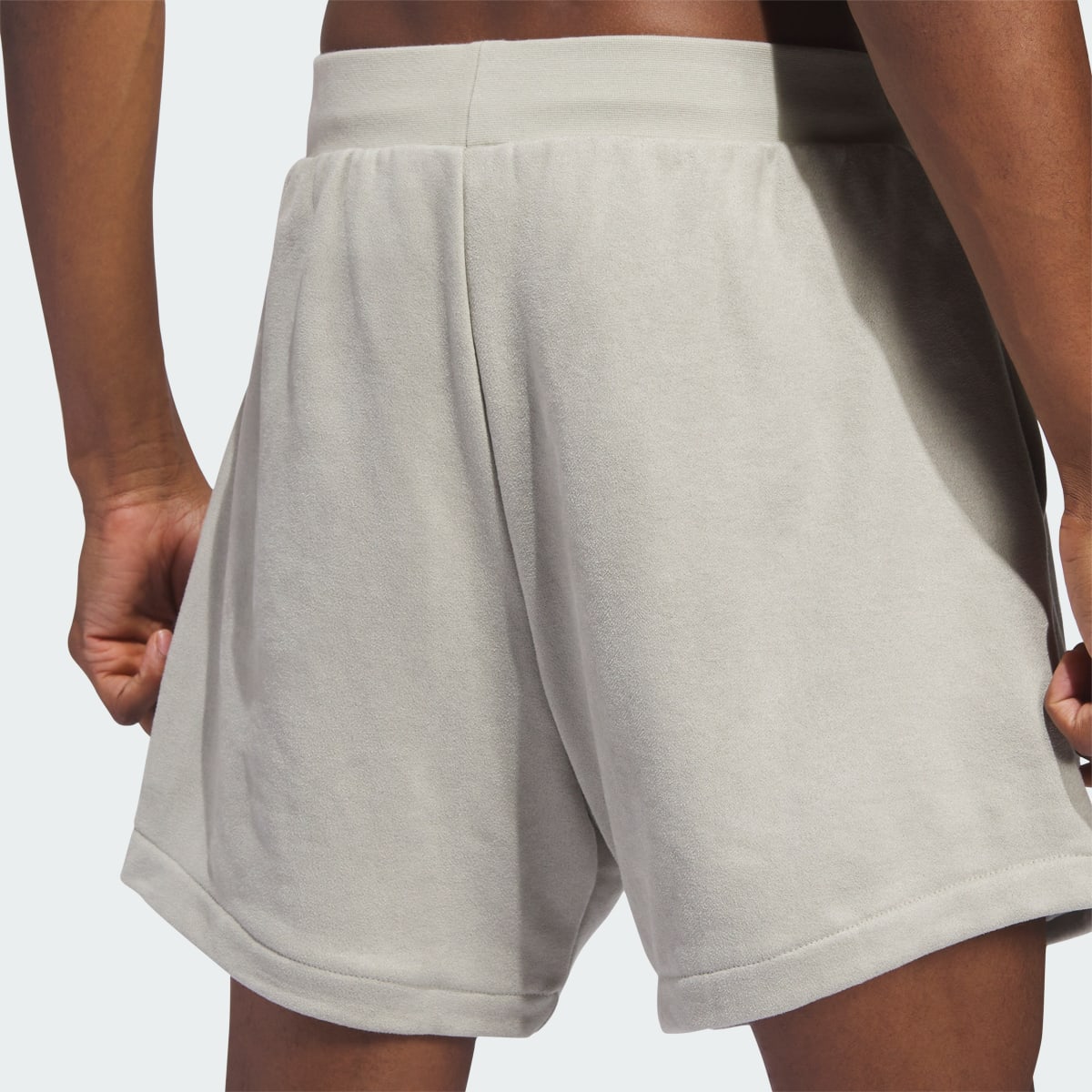 Adidas Short suédé Basketball. 7