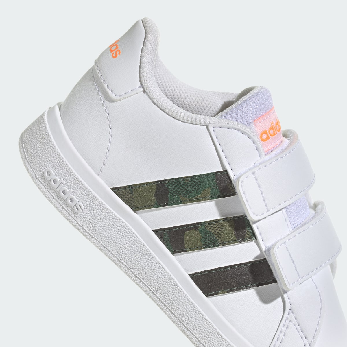 Adidas Grand Court Lifestyle Hook and Loop Schuh. 10