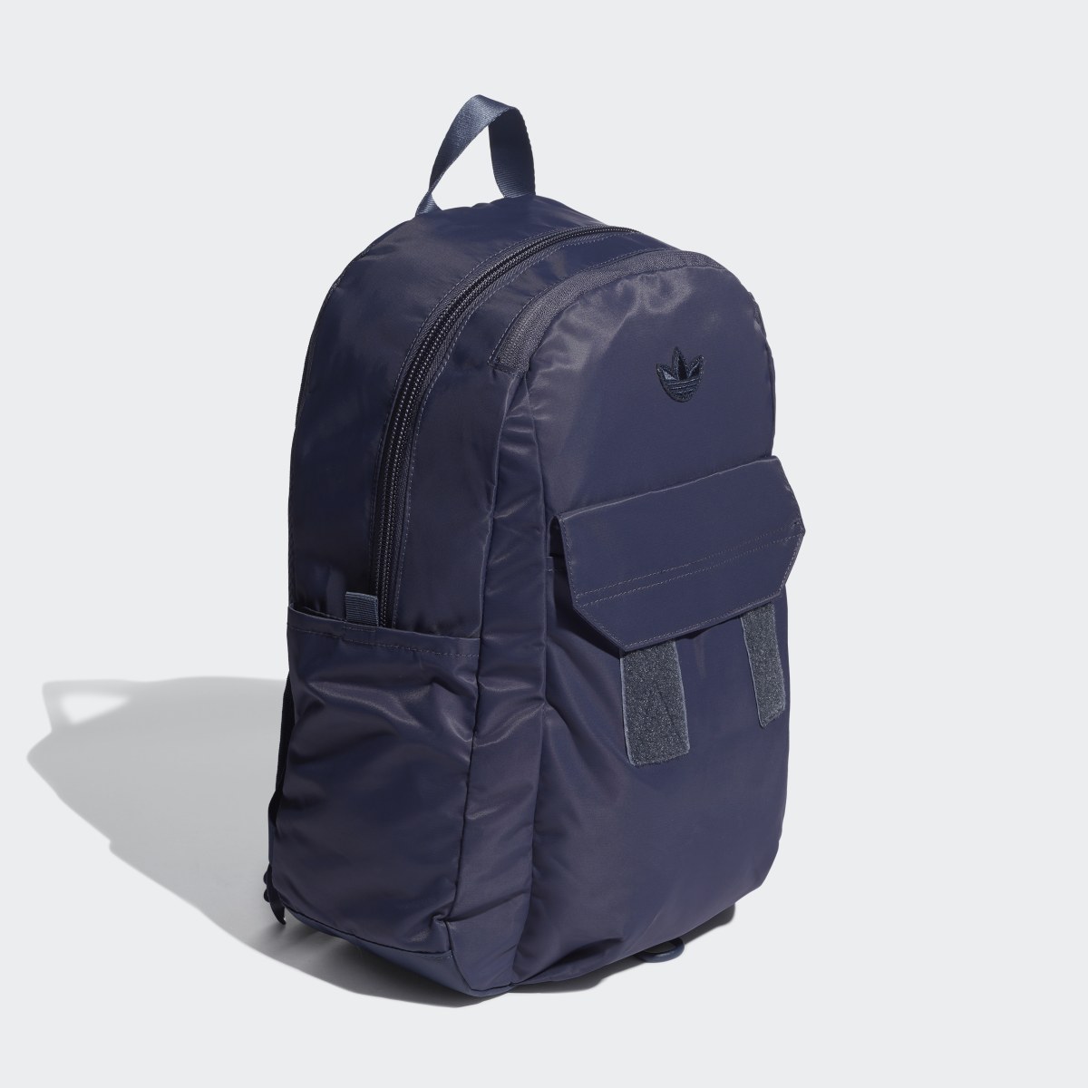 Adidas Adicolor Backpack Medium. 4