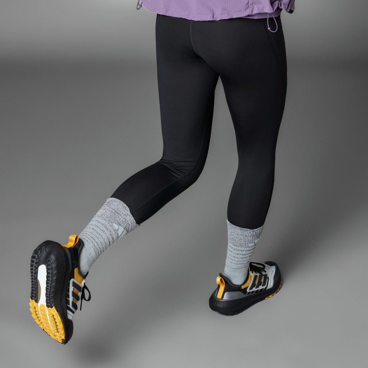 Adidas Ultraboost Light GORE-TEX Running Shoes. 4
