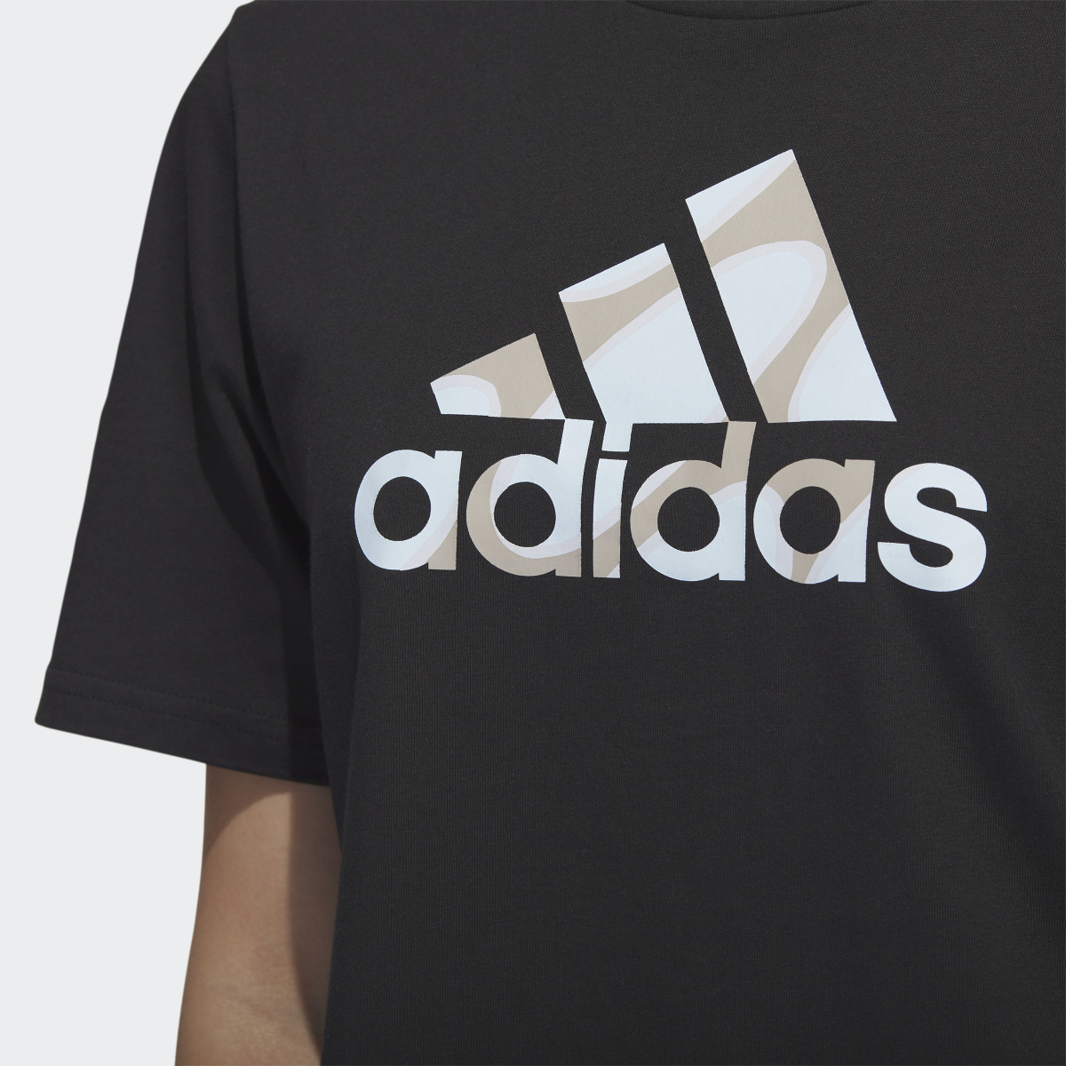 Adidas T-shirt Curta Marimekko. 6