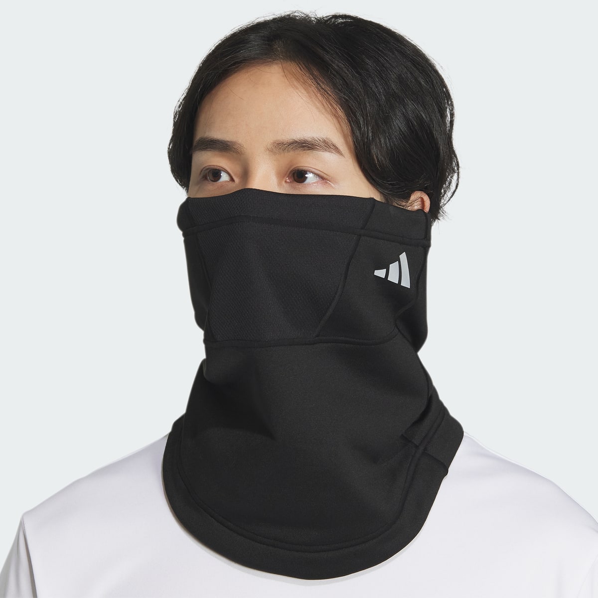 Adidas Alphaskin Neck Warmer. 4