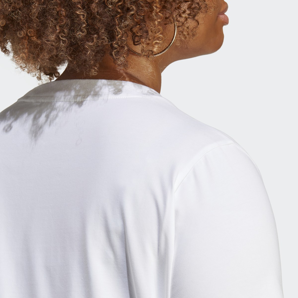 Adidas T-shirt adicolor Classics Trefoil (Curvy). 7