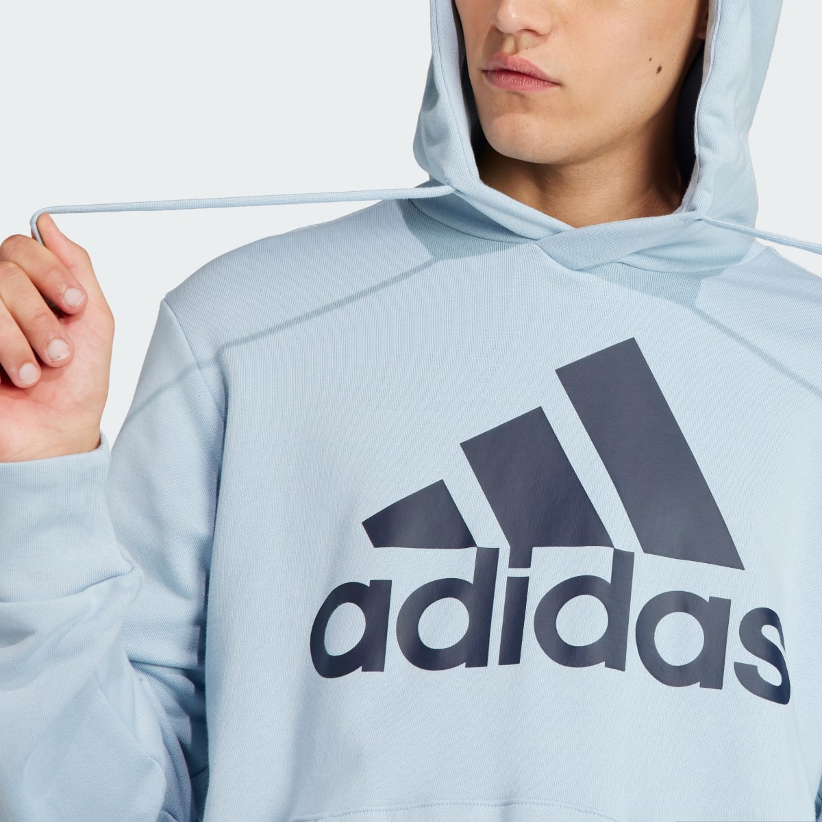 Adidas Sudadera con Gorro Essentials Logo Lineal Felpa. 6