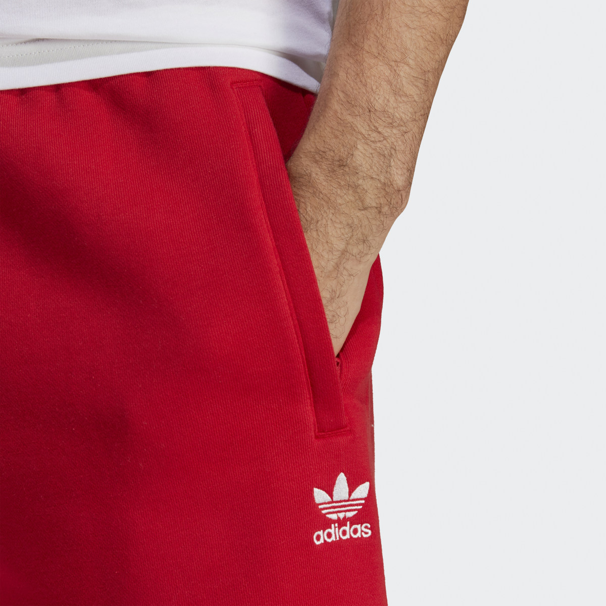 Adidas Short Trefoil Essentials. 5