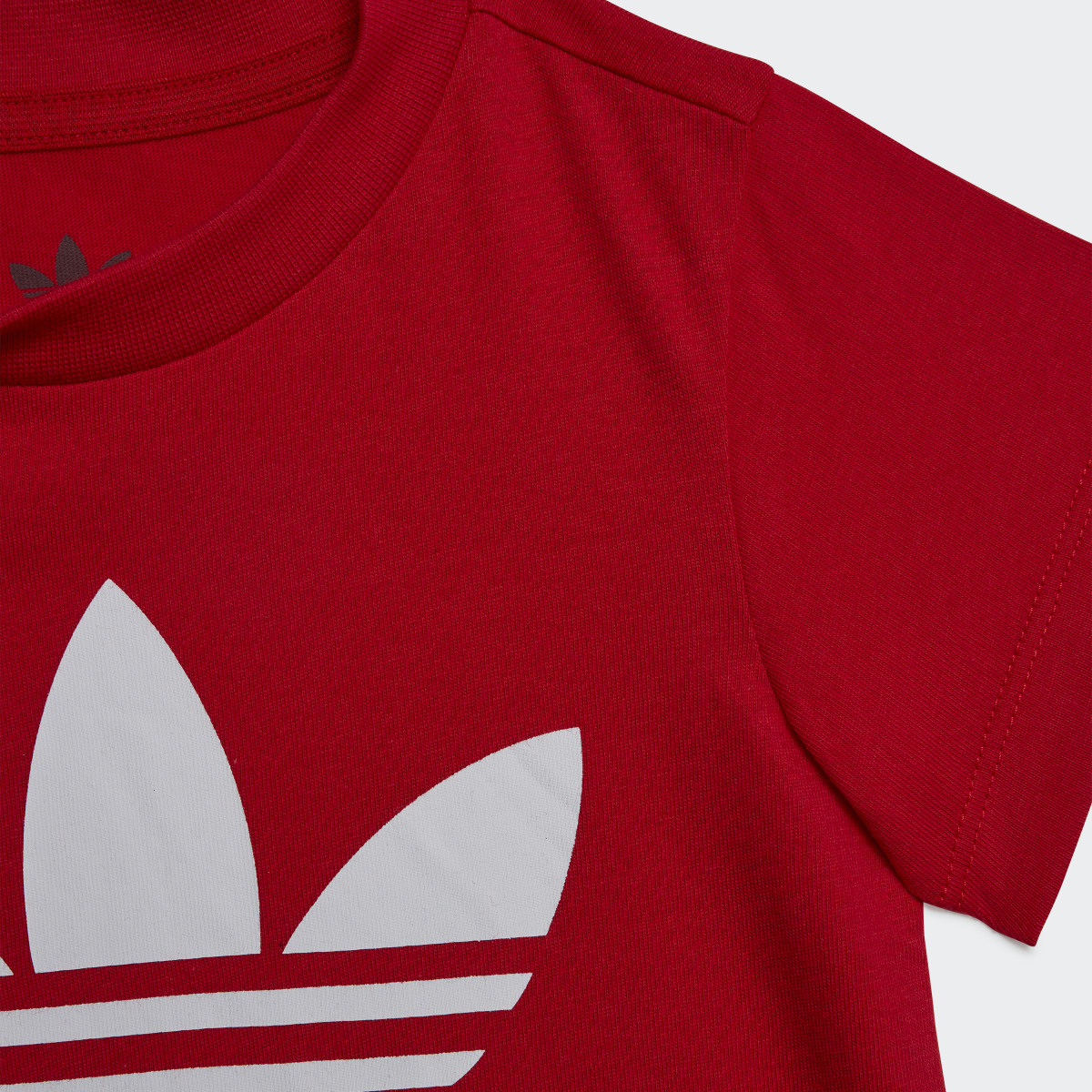 Adidas Camiseta Trefoil. 6