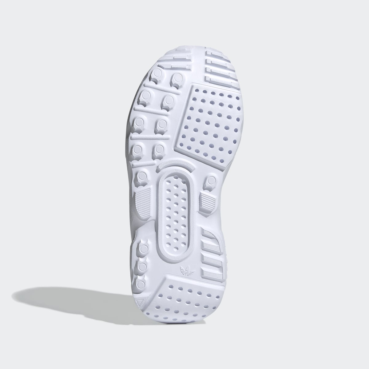 Adidas Zapatilla ZX 22. 4