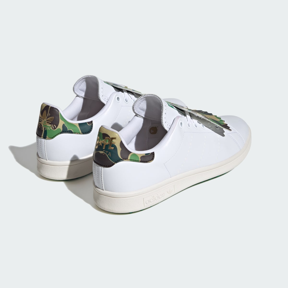 Adidas BAPE x adidas Stan Smith Golf Shoes. 6