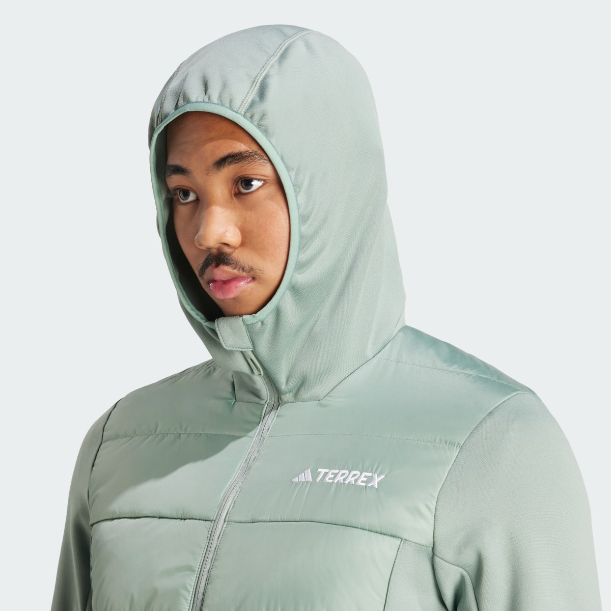 Adidas Terrex Multi Hybrid Insulated Kapuzenjacke. 7