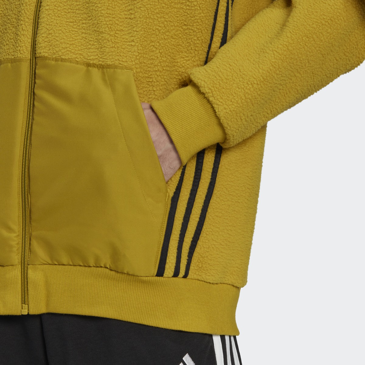 Adidas Chaqueta bómber Essentials Sherpa Holiday Pack. 7