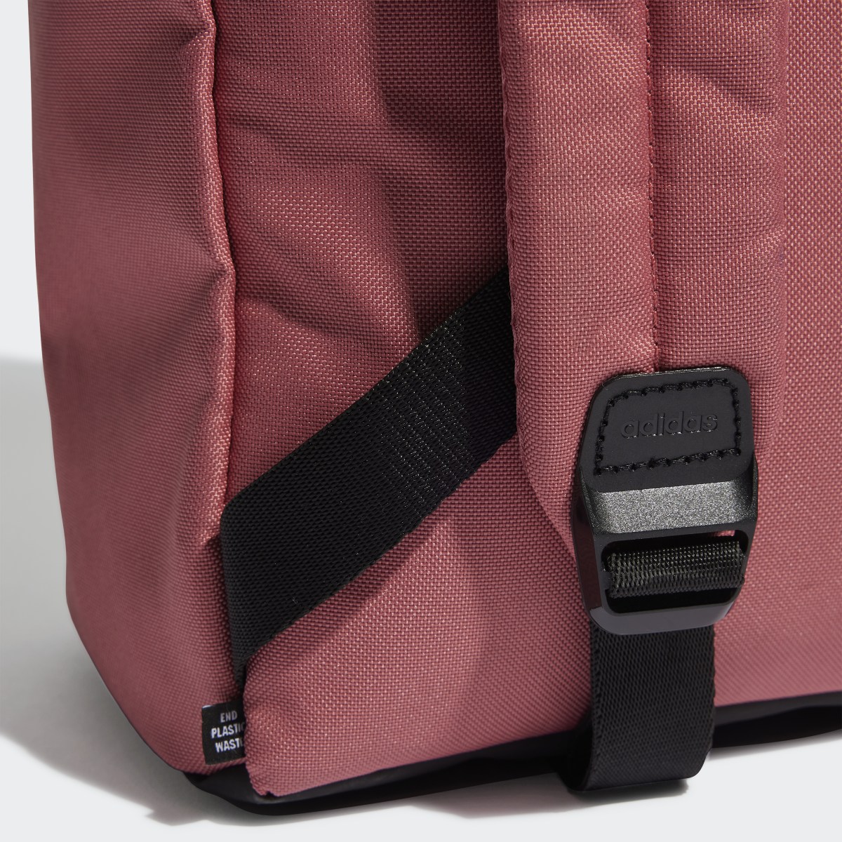 Adidas Classic Backpack Extra Large. 6