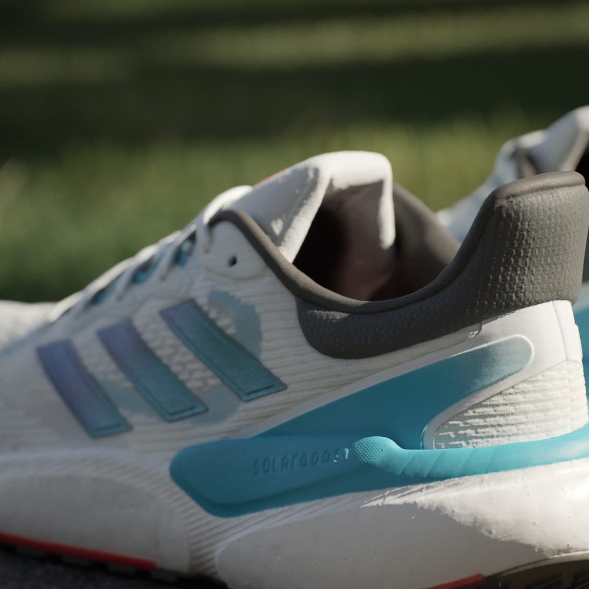 Adidas Solarboost 5 Ayakkabı. 8