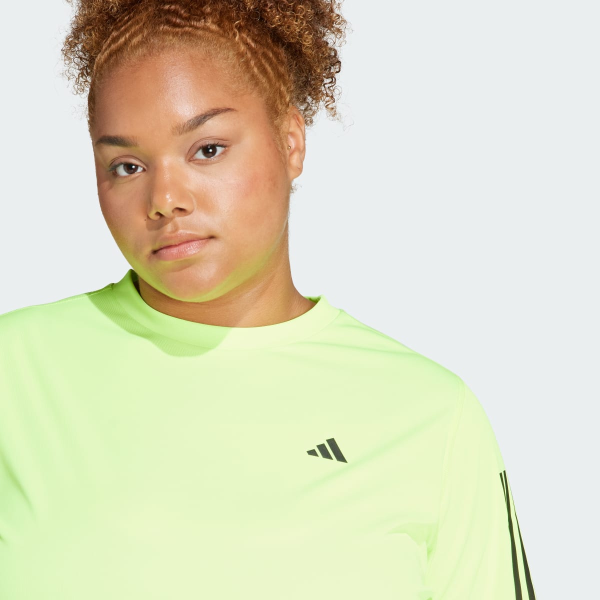 Adidas T-shirt Own the Run (Curvy). 6