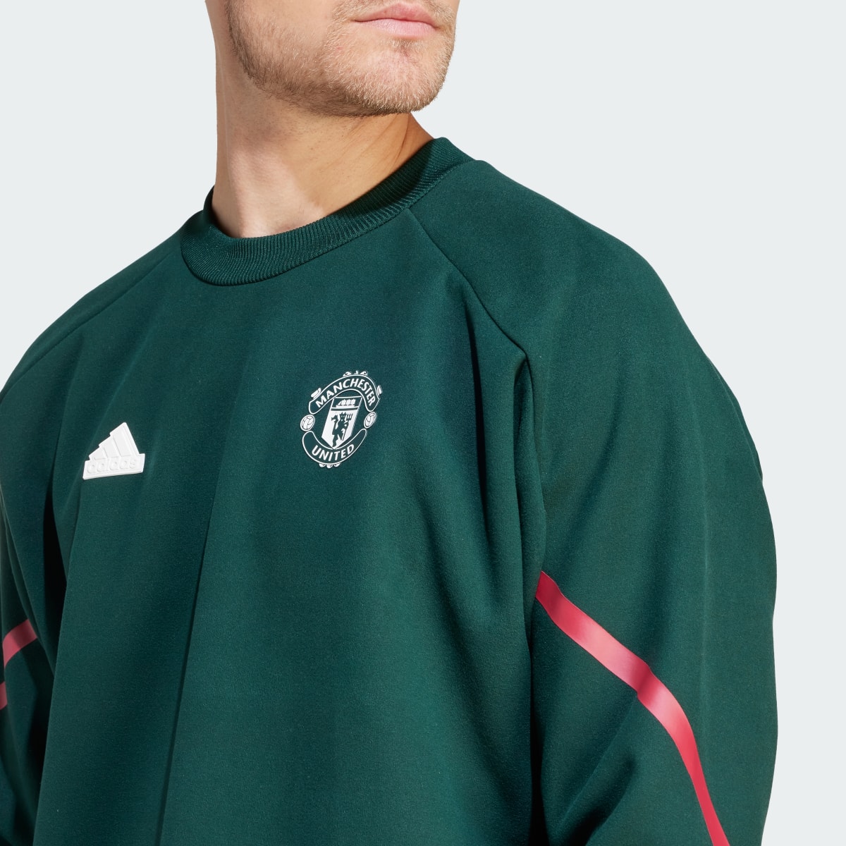 Adidas Sudadera cuello redondo Manchester United Designed for Gameday. 6