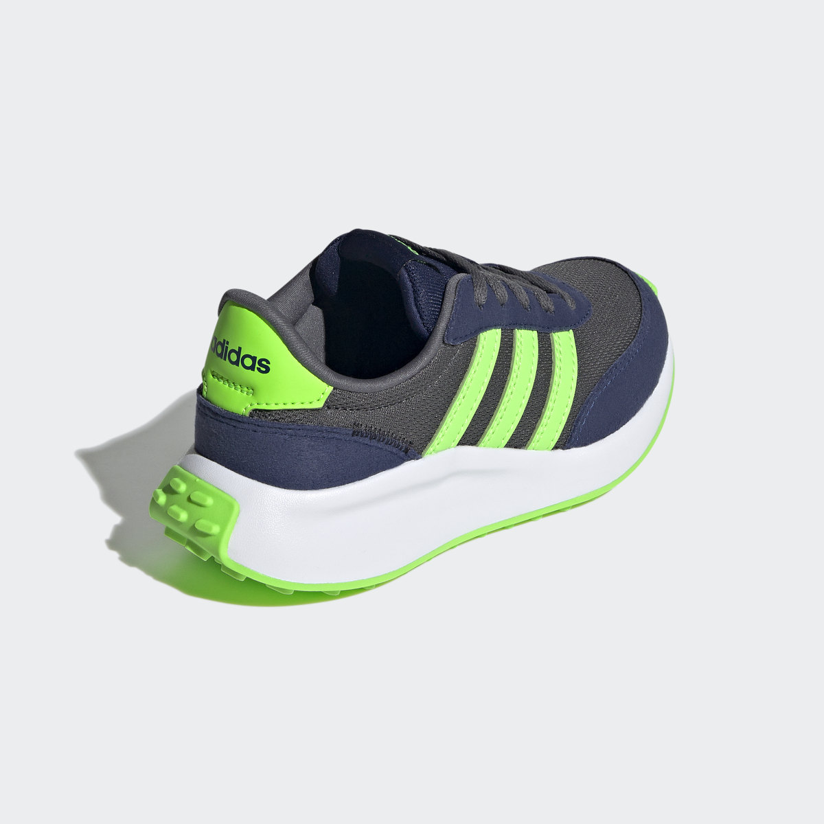 Adidas Run 70s Shoes. 6