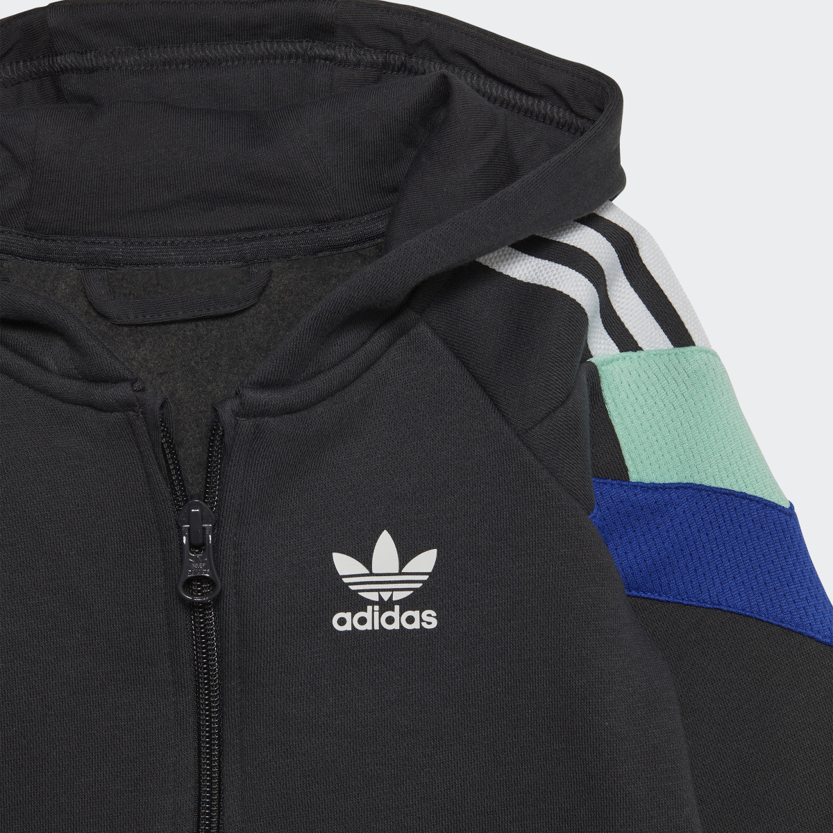 Adidas Rekive Hoodie Set. 7