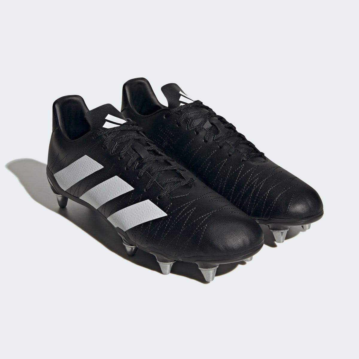 Adidas Botas Kakari – Piso Suave. 5