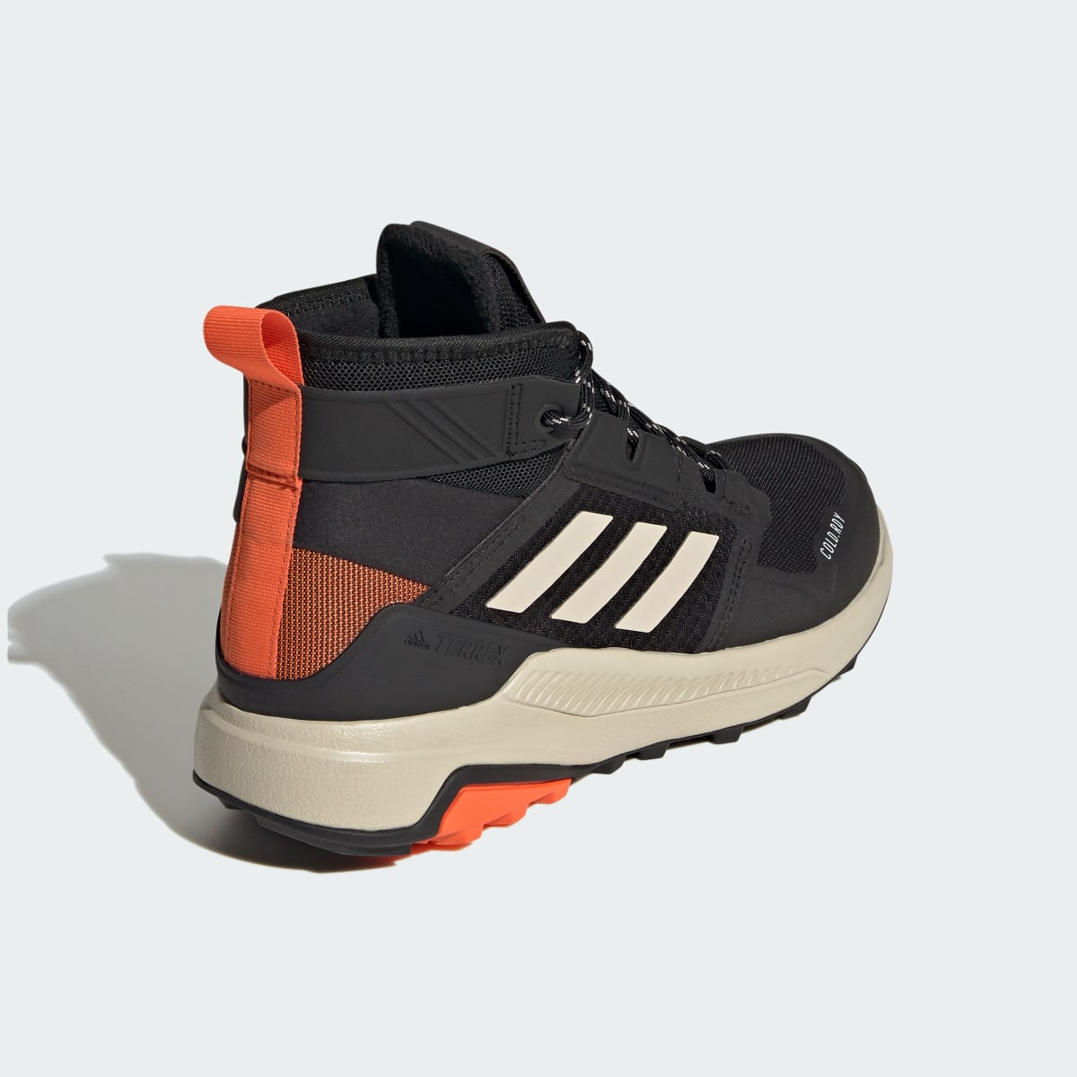 Adidas Scarpe da hiking Terrex Trailmaker Mid COLD.RDY. 6