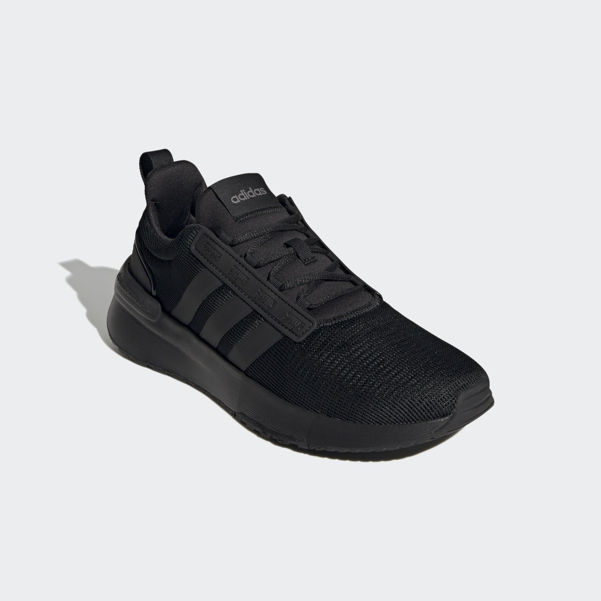 Adidas Chaussure Racer TR21. 5