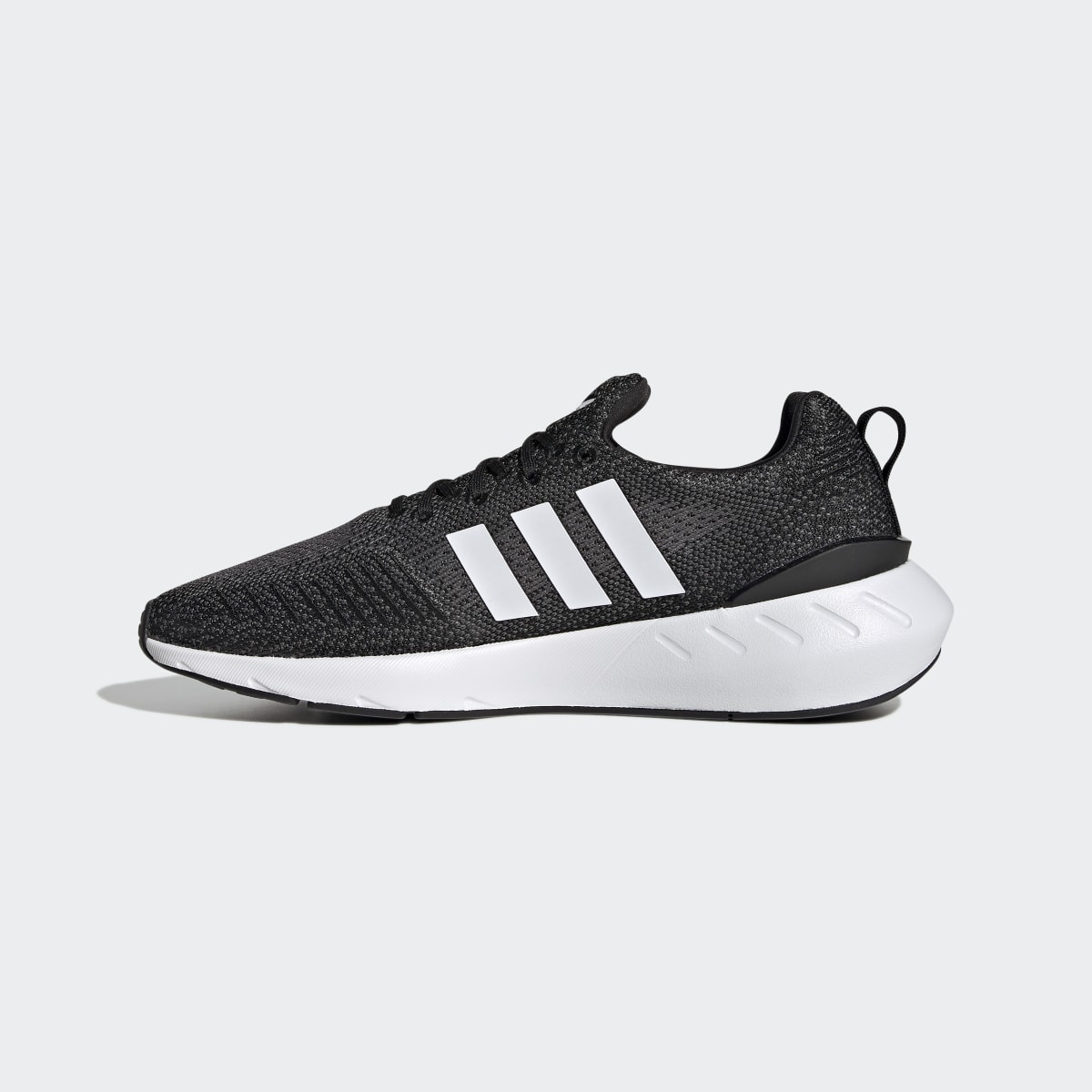 Adidas Scarpe Swift Run 22. 7