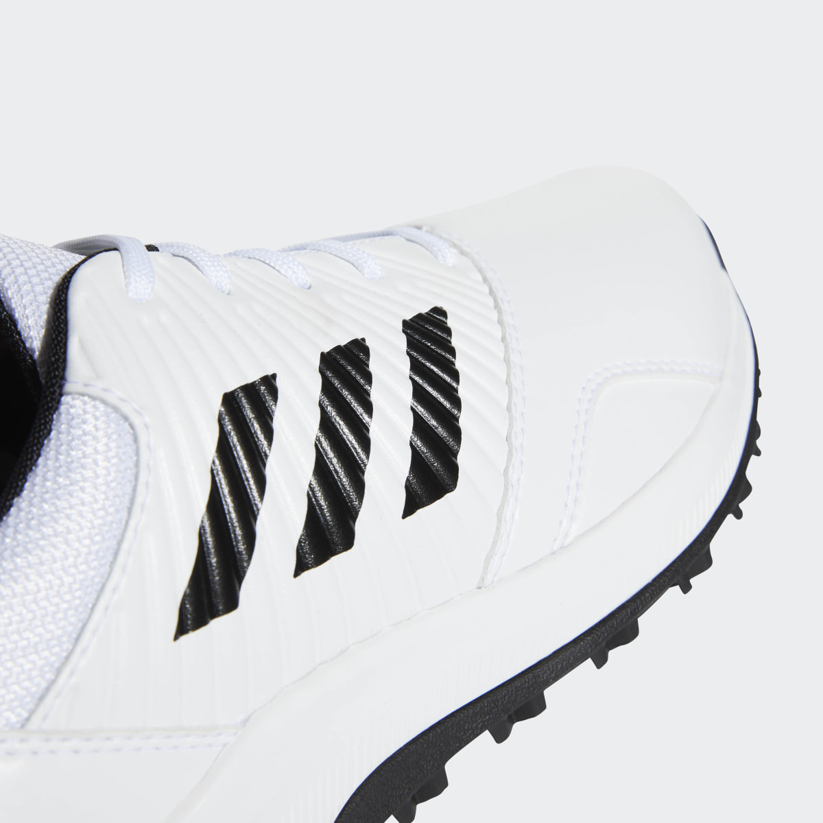 Adidas Zapatilla CP Traxion Spikeless. 10