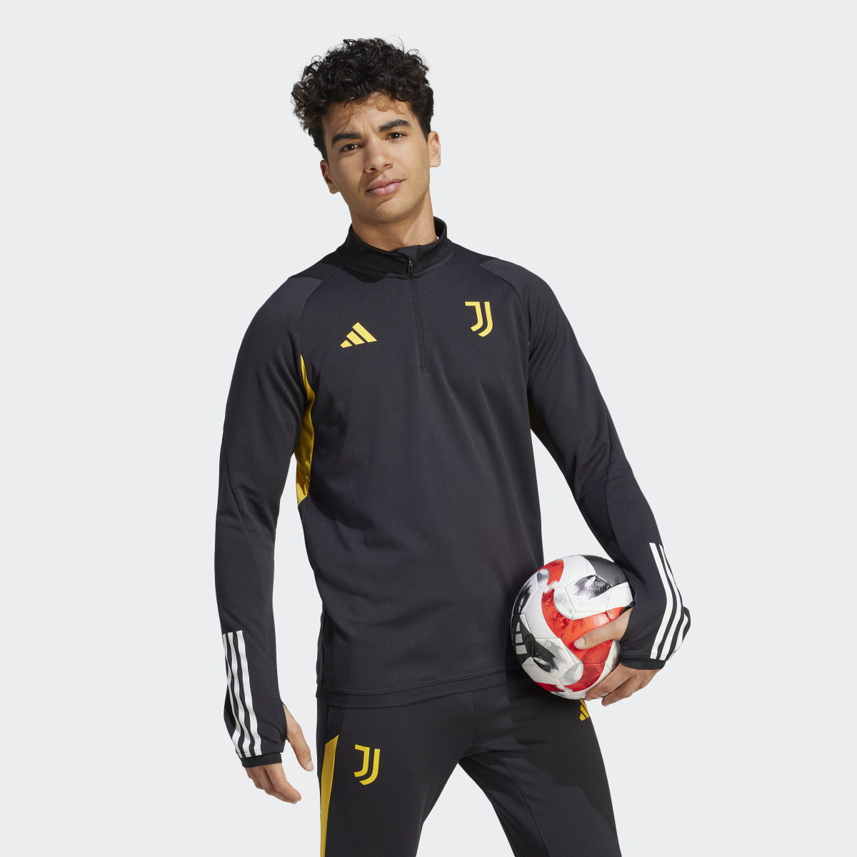 Adidas JUVE TR TOP. 4