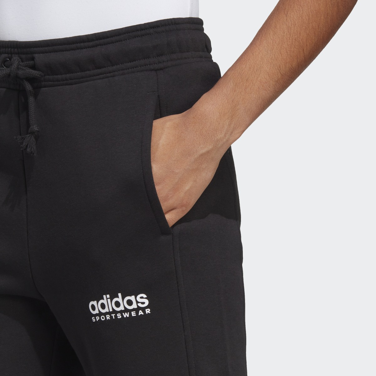 Adidas ALL SZN Fleece Graphics Hose. 5