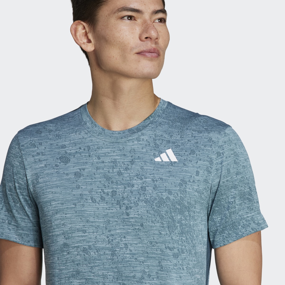 Adidas T-shirt da tennis FreeLift. 7