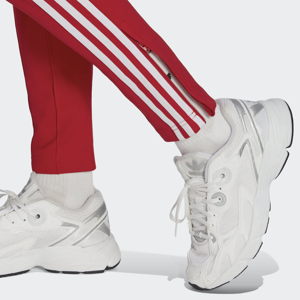 Adidas Adicolor SST Track Pants. 6
