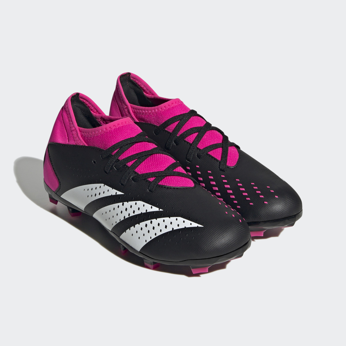 Adidas Calzado de Fútbol Predator Accuracy.3 Terreno Firme. 5