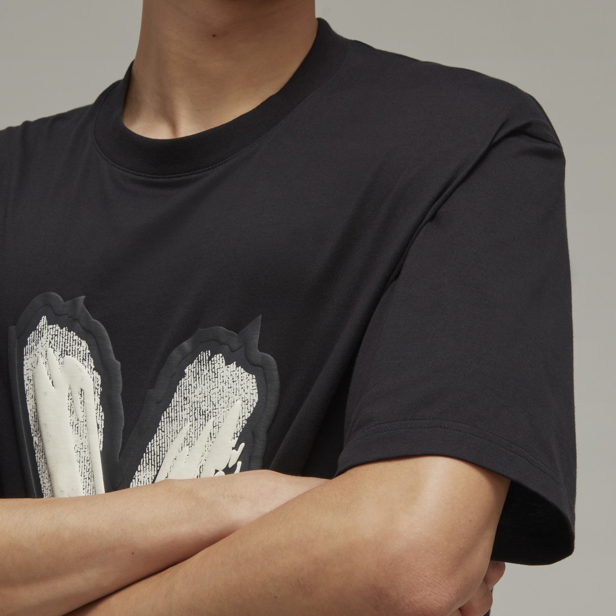 Adidas Y-3 Graphic Logo Short Sleeve Tee. 7