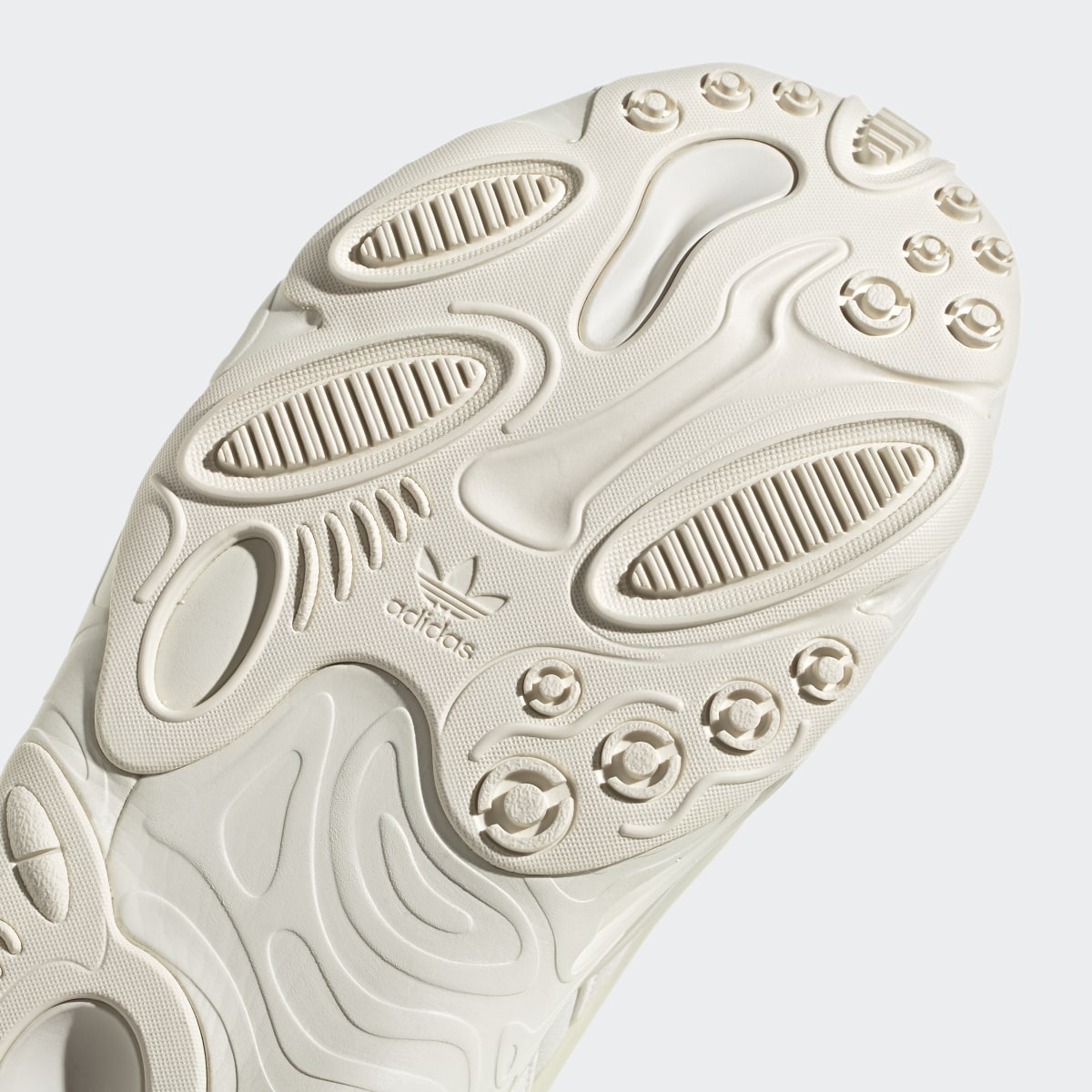 Adidas OZNOVA Schuh. 9