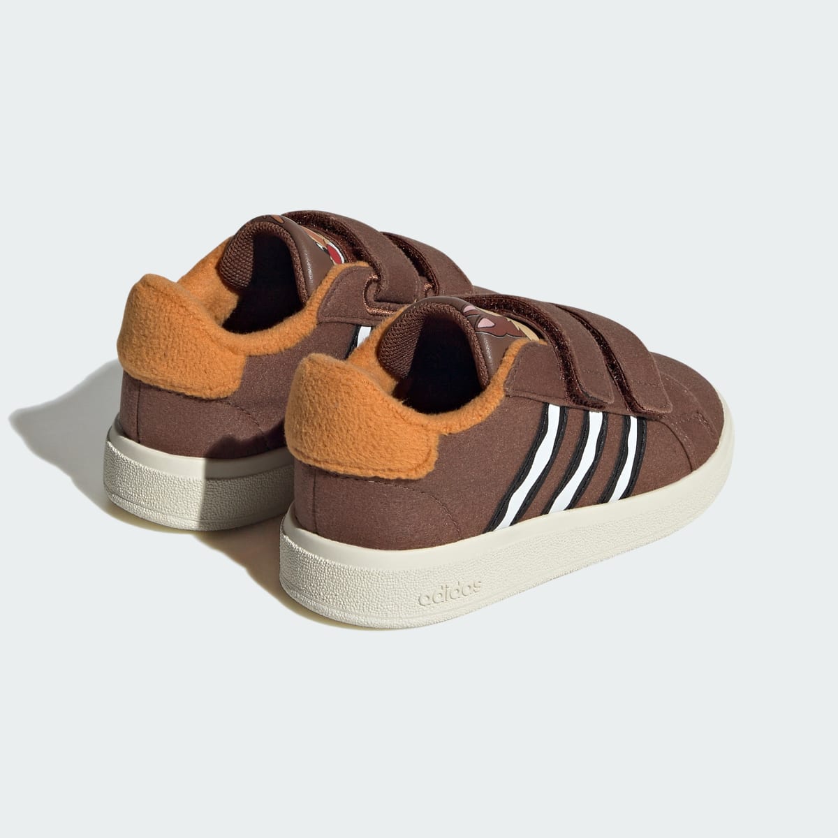 Adidas Sapatilhas Tico e Teco adidas Grand Court x Disney – Criança. 6