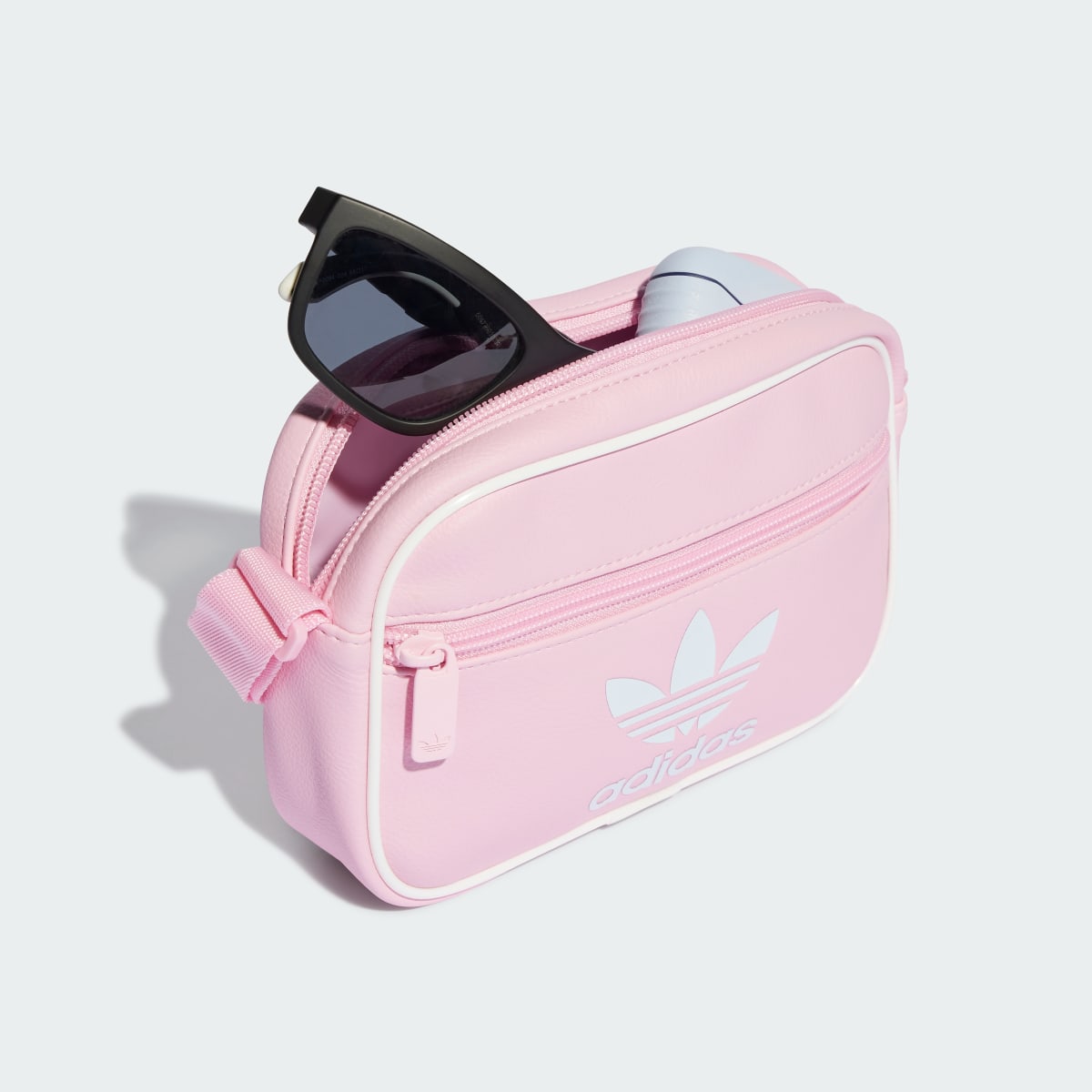 Adidas Adicolor Mini Waist Bag. 5