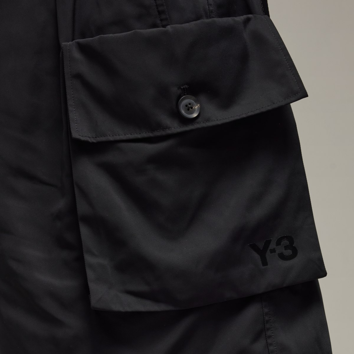 Adidas Y-3 Nylon Twill Shorts. 6