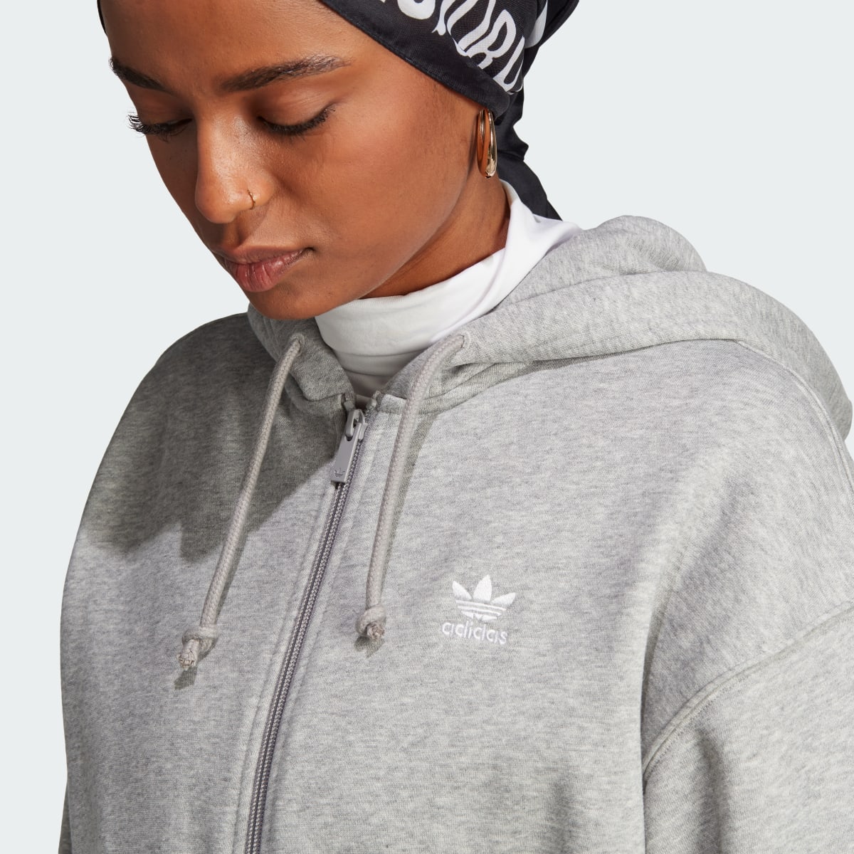 Adidas Sudadera con Gorro Essentials Boyfriend Cierre Frontal. 6