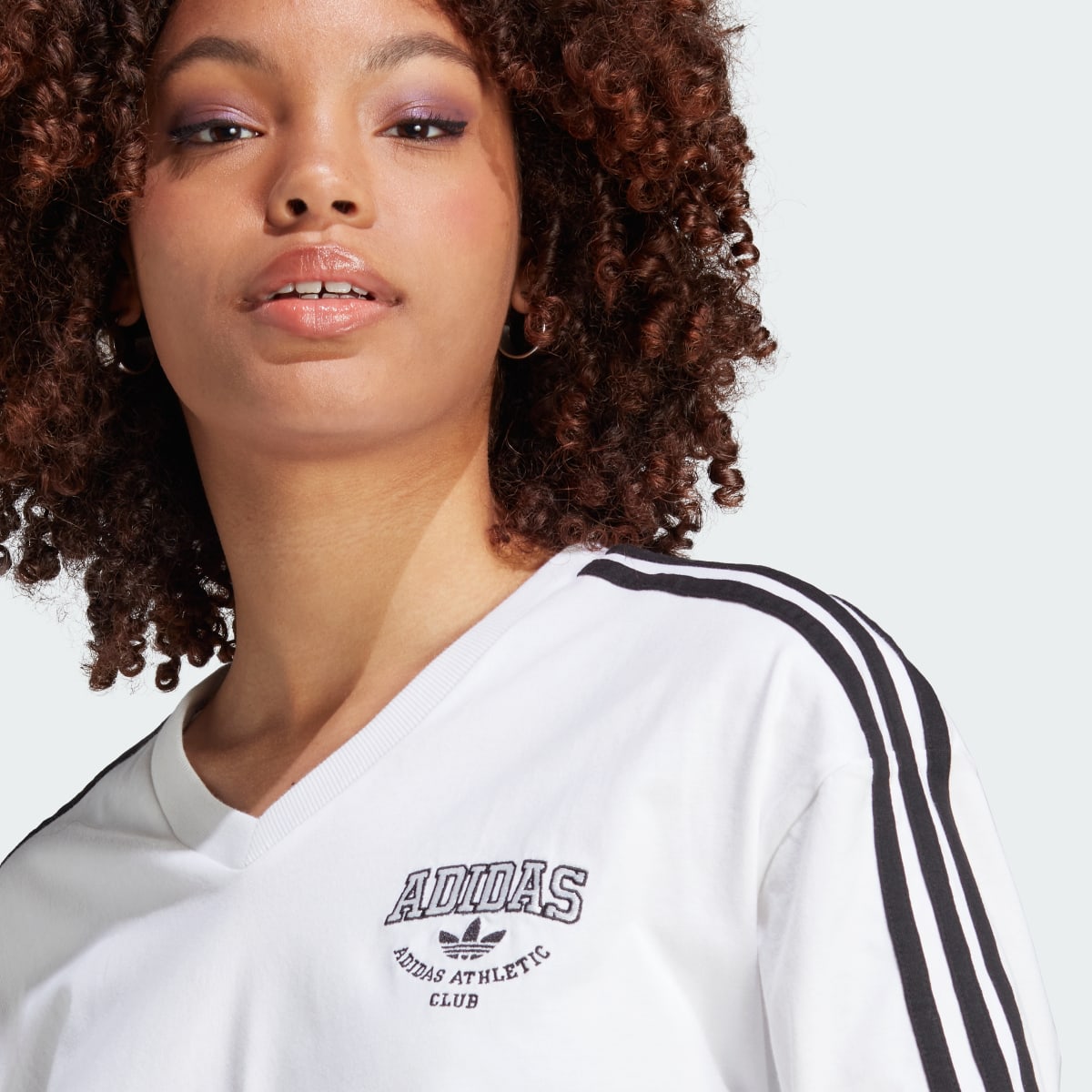 Adidas Camiseta V-Neck Logo. 6