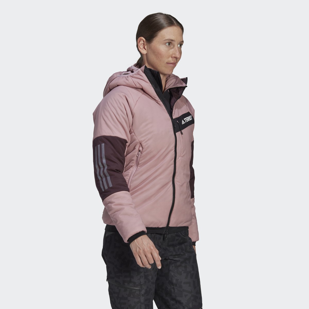 Adidas Chaqueta con capucha Terrex Techrock Stretch PrimaLoft®. 4