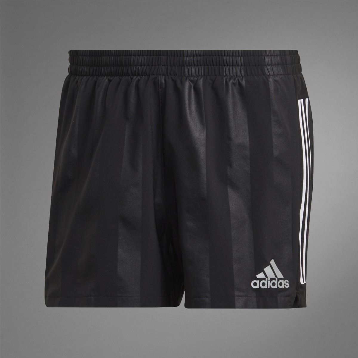 Adidas Short Break the Norm. 10