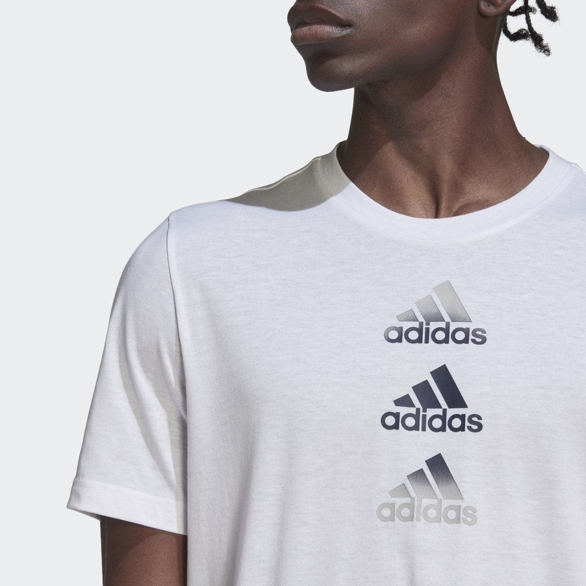 Adidas Designed 2 Move Logo T-Shirt. 6