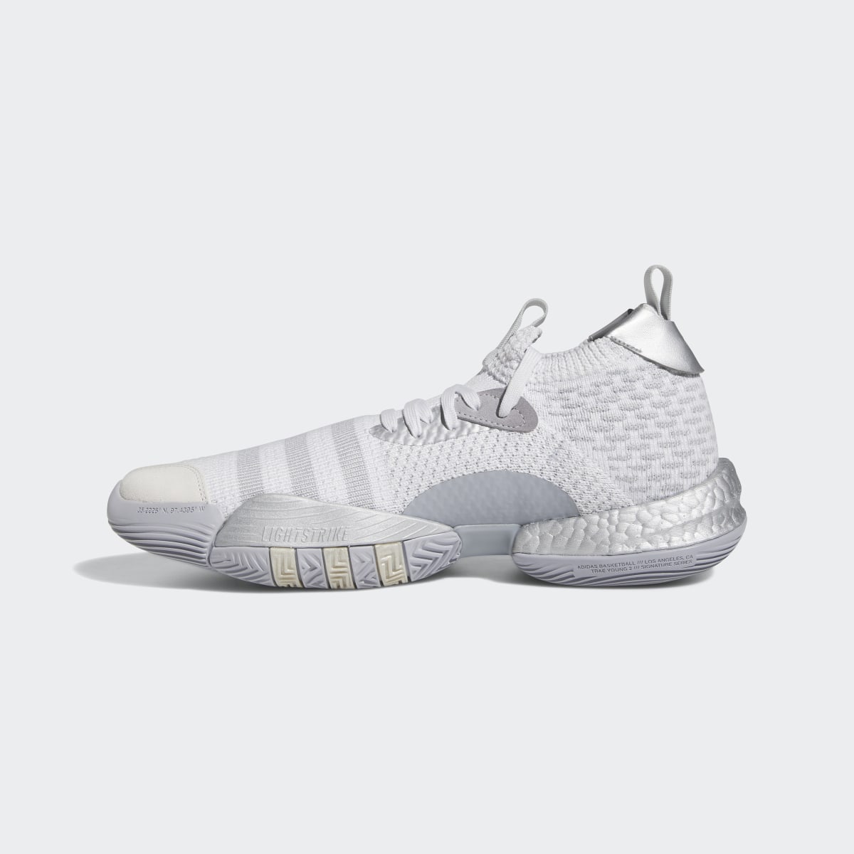 Adidas Tenis Trae Young 2. 7