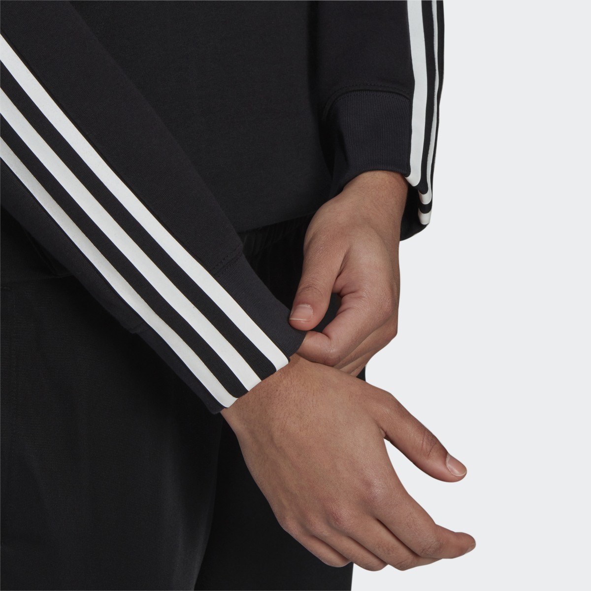 Adidas Essentials Relaxed 3-Stripes Hoodie. 6